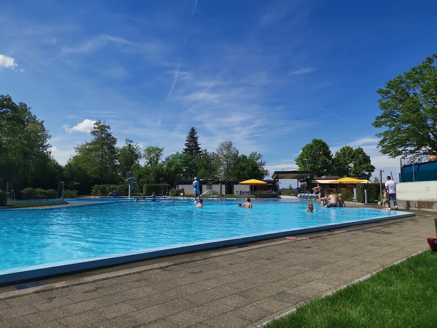 Schwimmbad Eichbüel