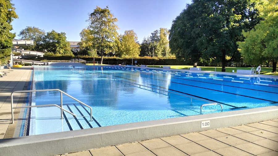 Schwimmbad Rorbas