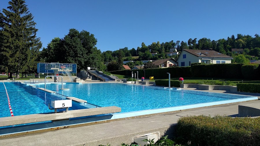 Schwimmbad Hasenbühl
