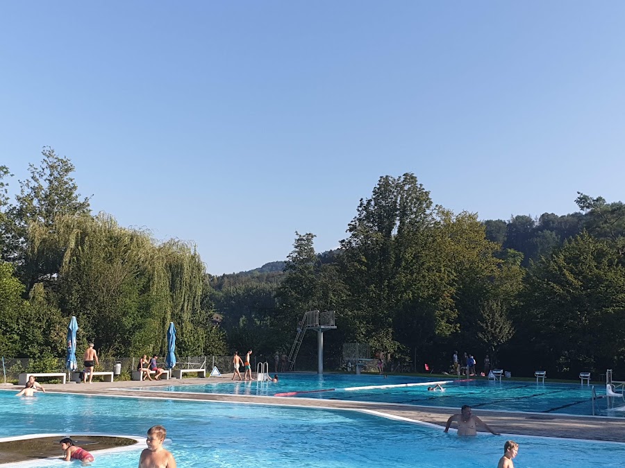 Schwimmbad Flaach