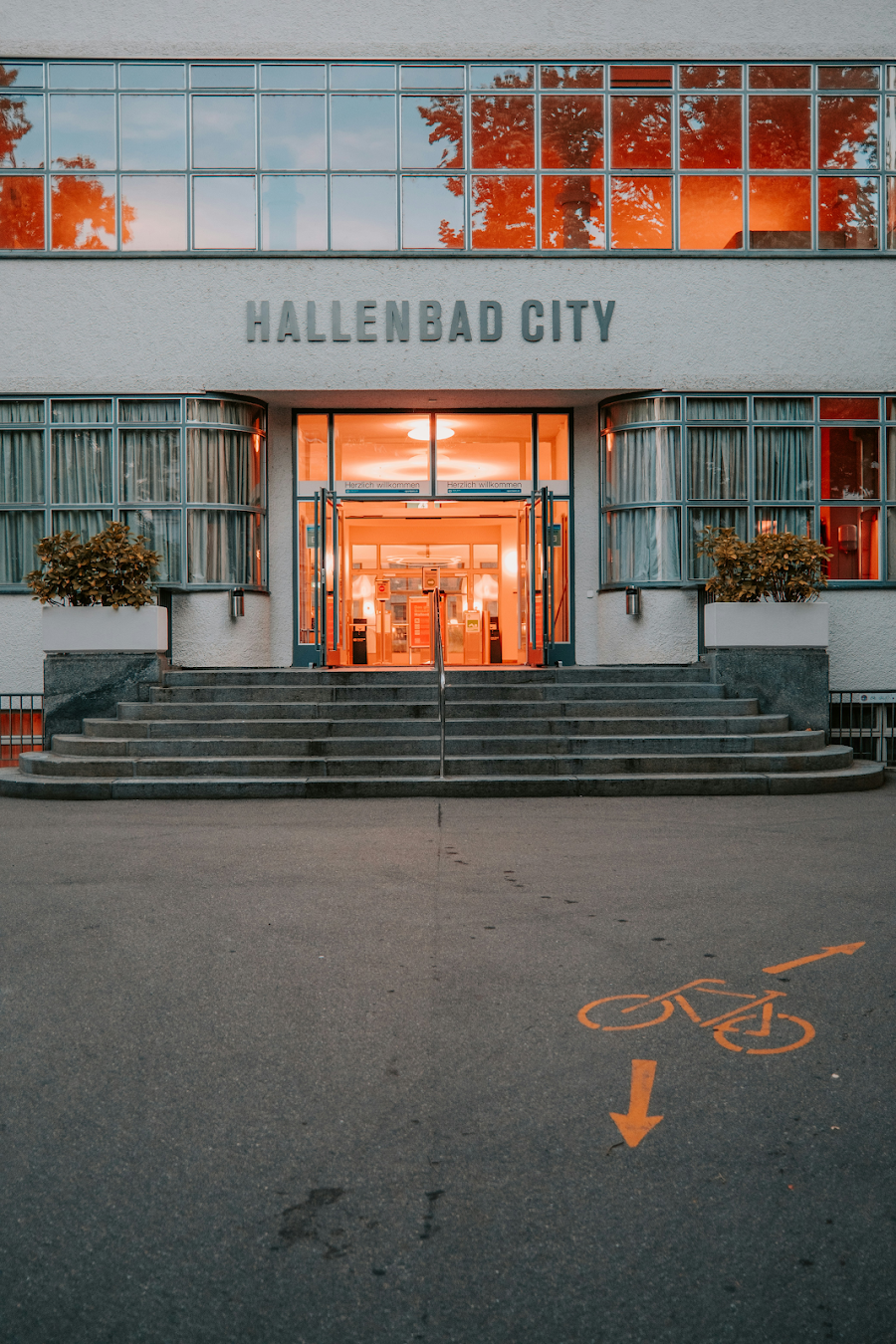 Hallenbad City