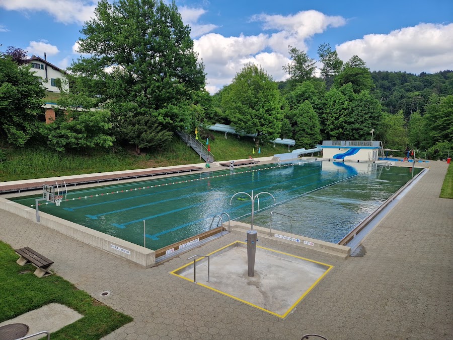 Schwimmbad Roggwil