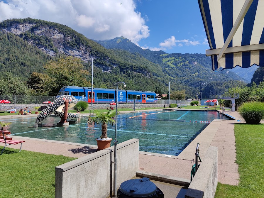 Schwimmbad Meiringen