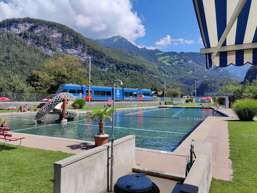 Schwimmbad Meiringen