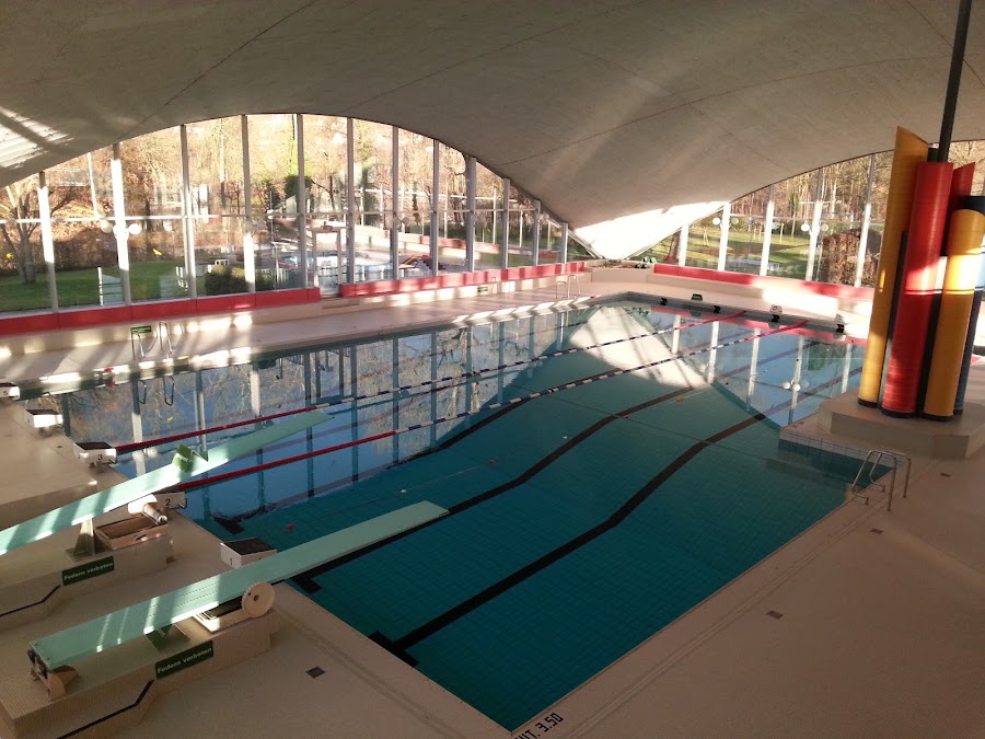 Frei- und Hallenbad Brugg