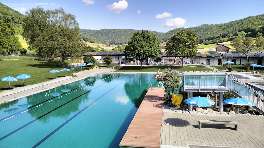 Schwimmbad Beringen