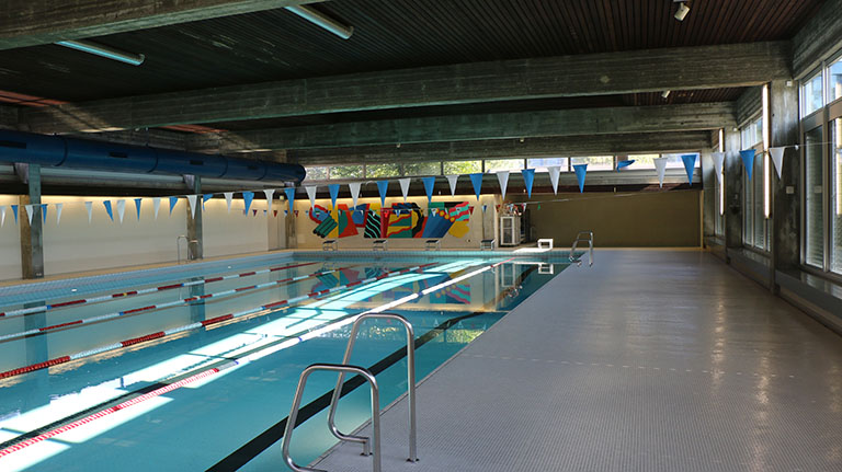 Hallenbad